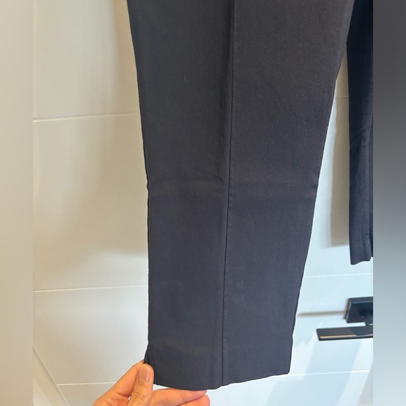 Navy Capri Pants - Picture 5 of 6